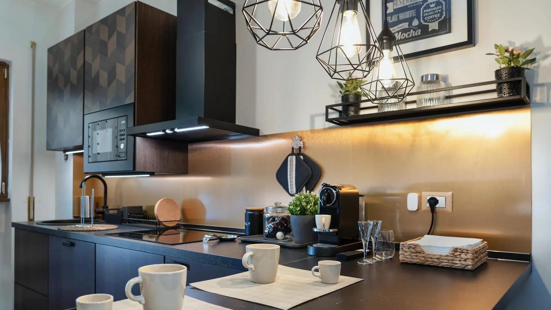 Your Place In Rome Apartments